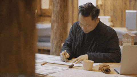 归柳村一个女教师贷款造3层别墅：室内建游乐场，专宠学生