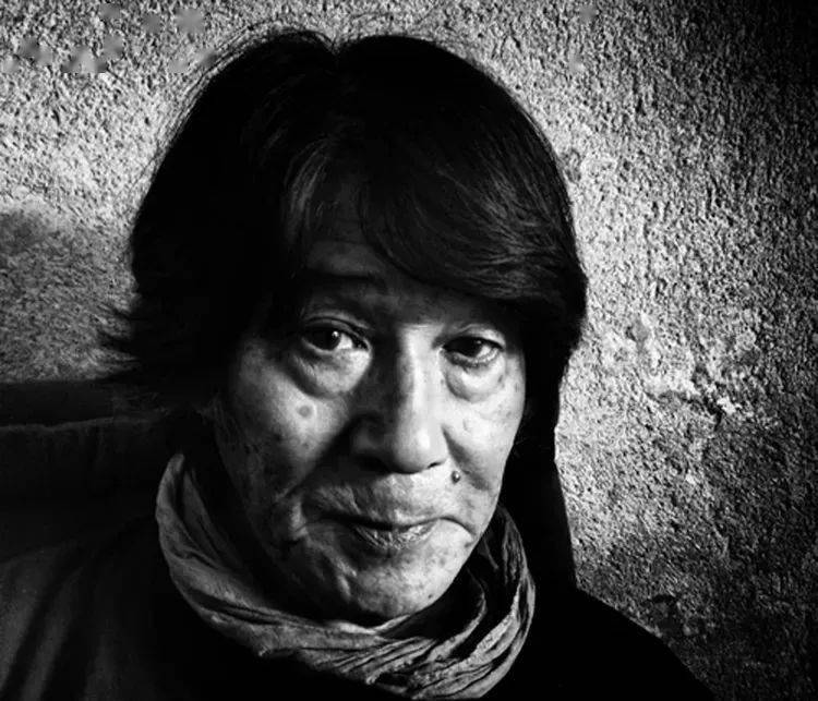 摄影大师「森山大道」的街拍美学_作品_影像_荒木