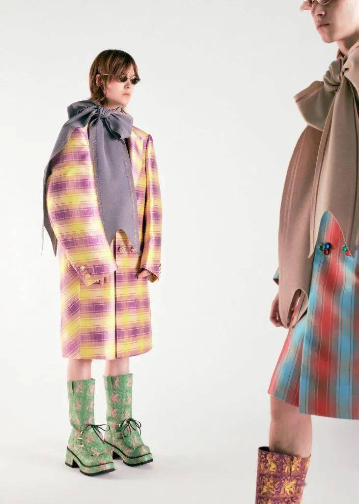 曲线 『摩多牌』— 怪诞鬼马的头号代表