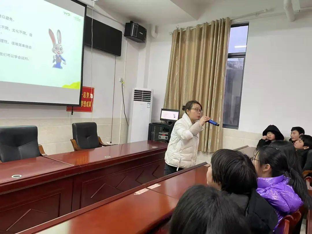 攸县坪阳庙中学 何艳兰攸县银坑中学下洞小学 萤欣思茶陵高陇中心小学