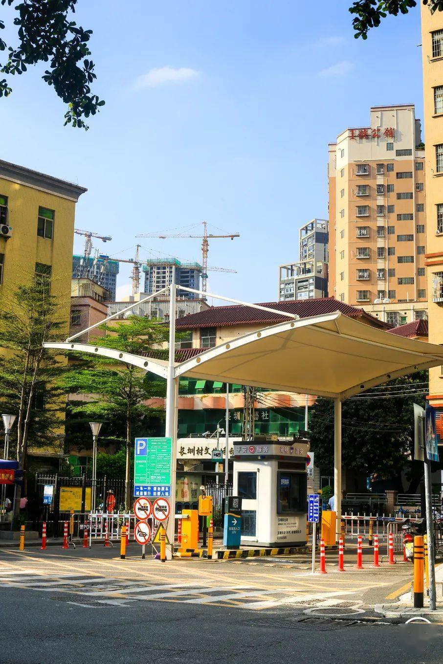 参考租金:长圳村以民房出租为主,单间600元左右,1室1厅800元左右,2室1