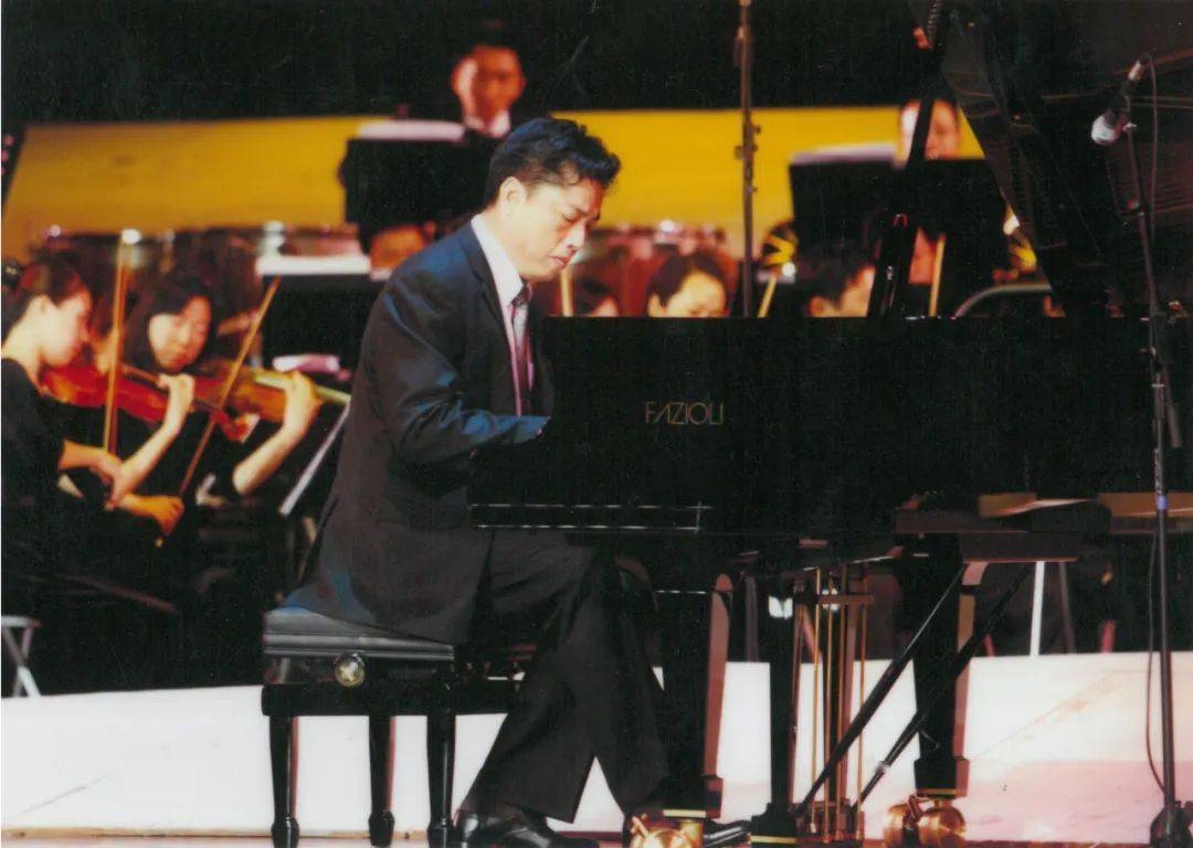 洪奕哲不要忘记感受音乐的美幸好有音乐