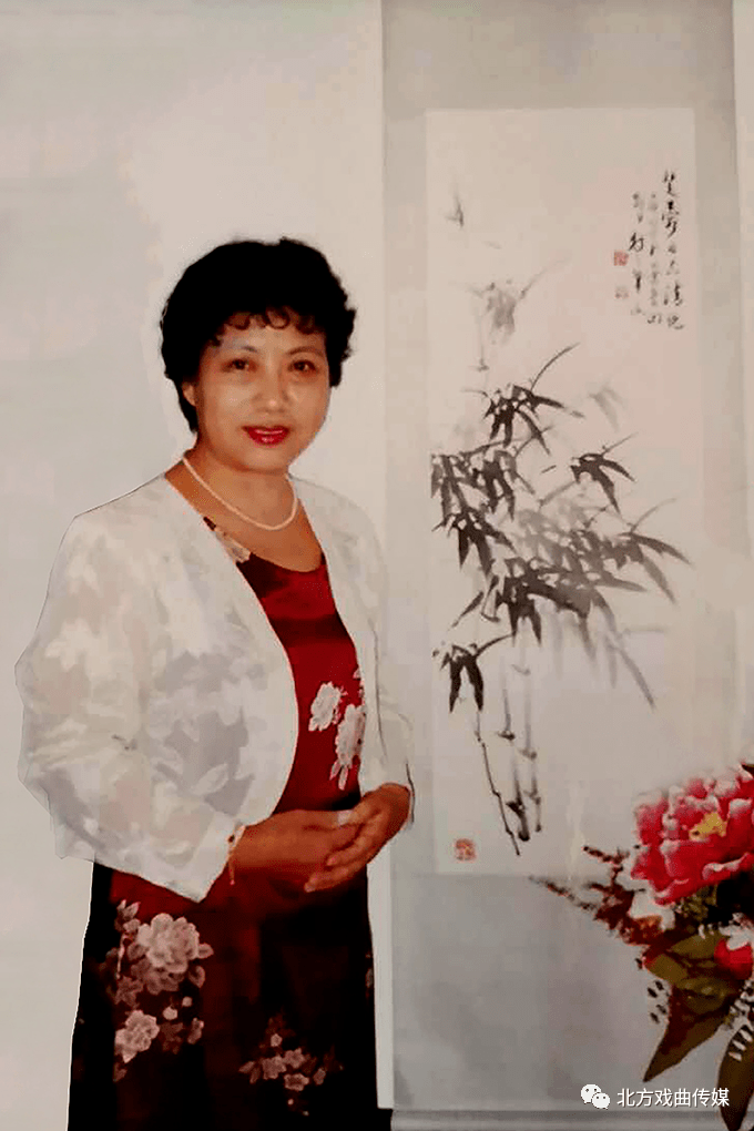 作者简介:董芙蓉,博物馆馆员,著名京剧表演艺术家,"小"(盛春)派创始人