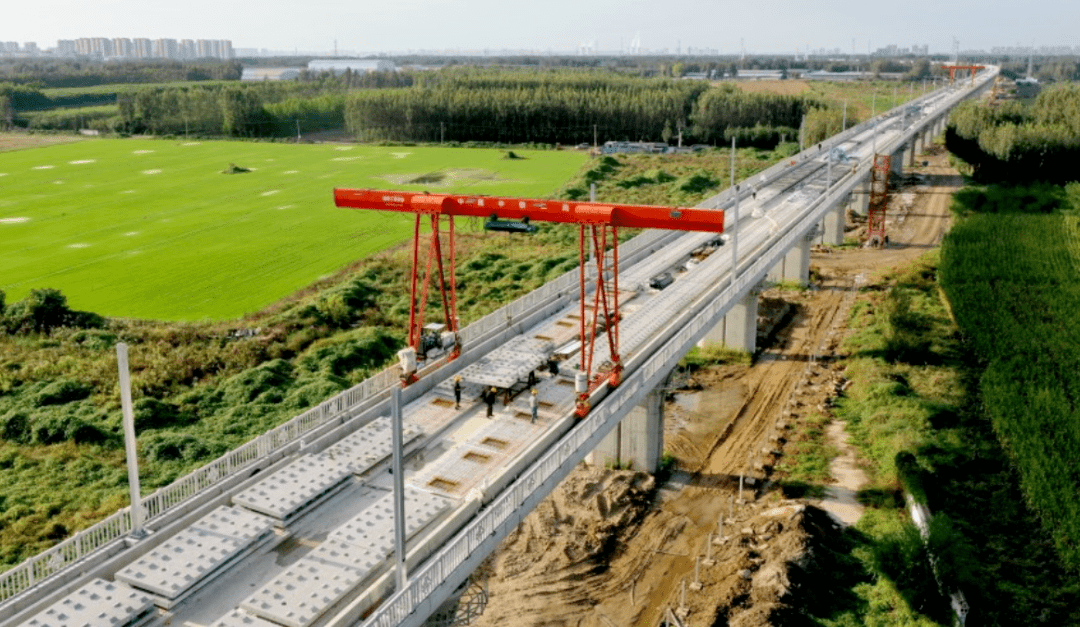 京唐城际铁路宝坻南站主体完工