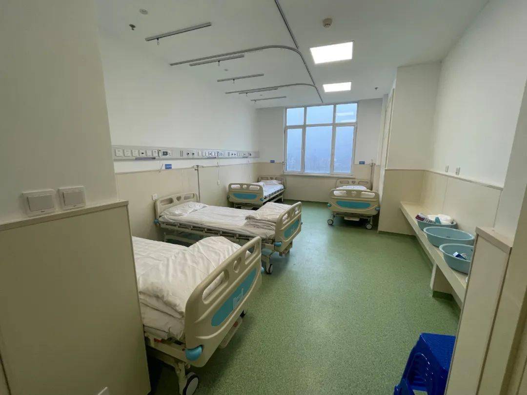 大连方舱医院投入使用