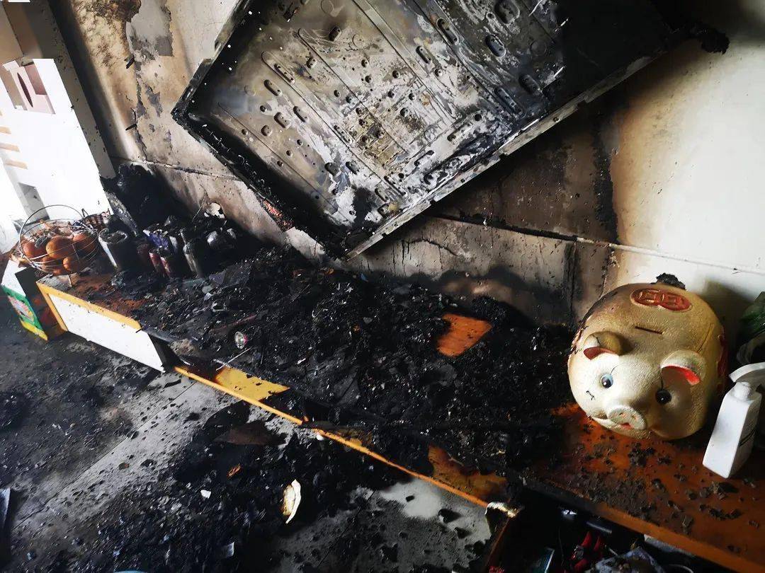 【消防那些事】一民房起火,又是"电气火患"在作祟!_电器_火灾_线路