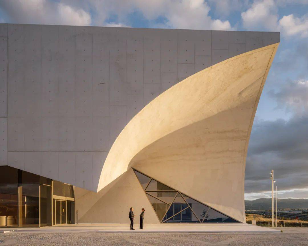 奇普菲尔德建筑事务所(david chipperfield architects)为整个艺术和