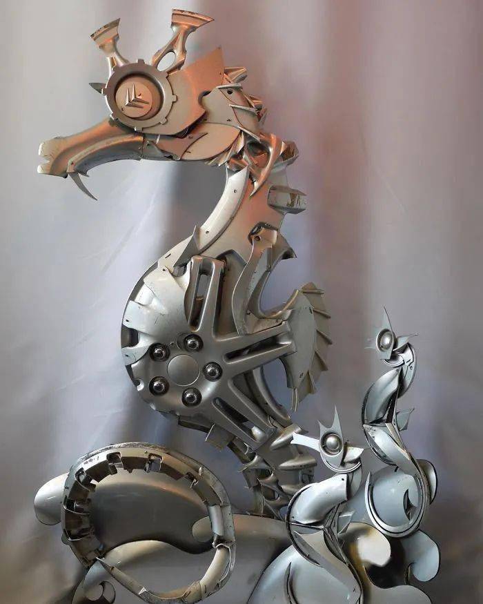 废铜烂铁被这位英国艺术家变成各种艺术雕塑酷炫爆了神脑洞神技能
