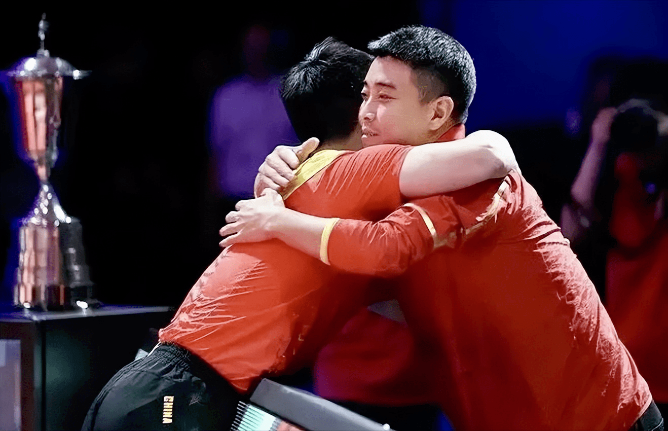 原创王皓的坚持没有陪伴樊振东的日子他依旧守护着国乒的年轻人们