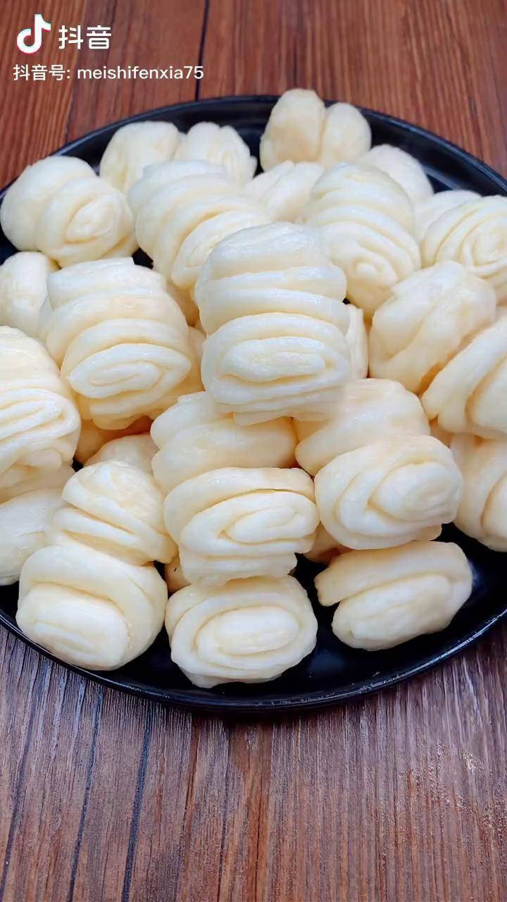 小花卷这样做好看又好吃动手自己做美食花样面食美食分享自己动手丰衣