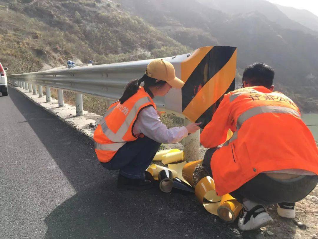 當好施工員練就真本領碧口公路段職能歸位職責落地小修作業隊工作小記