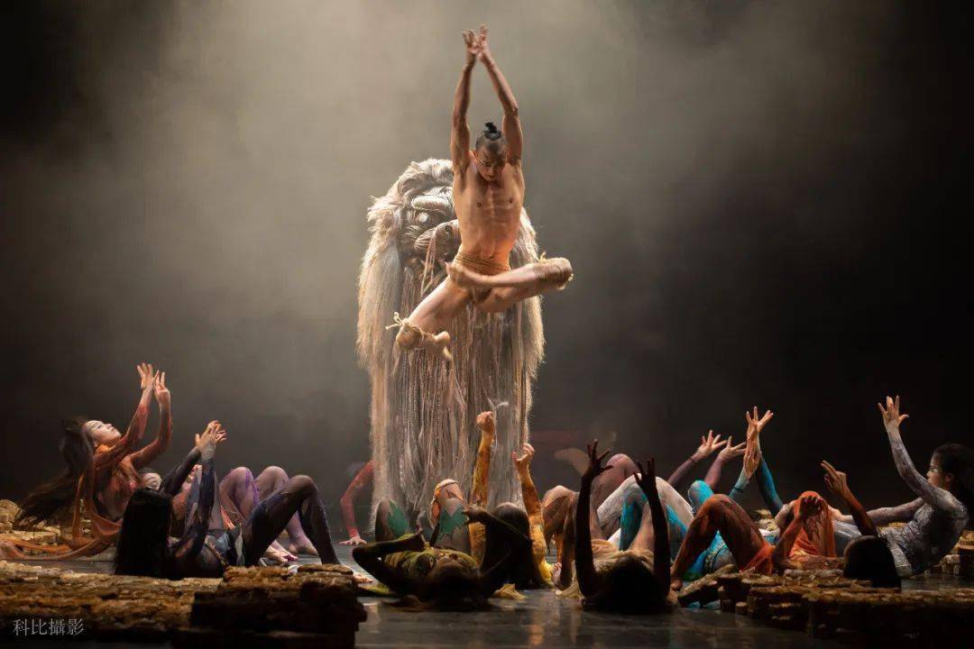 明日1100开票杨丽萍舞剧春之祭重磅来袭礼献山海艺术节