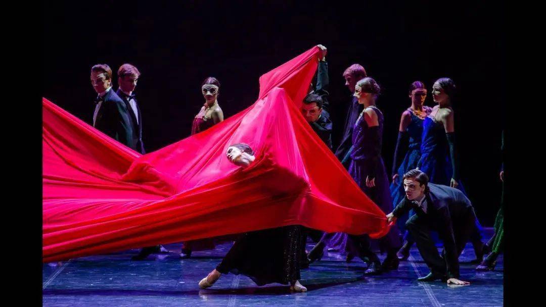 红色吉赛尔_彼得_芭蕾舞_艾夫曼