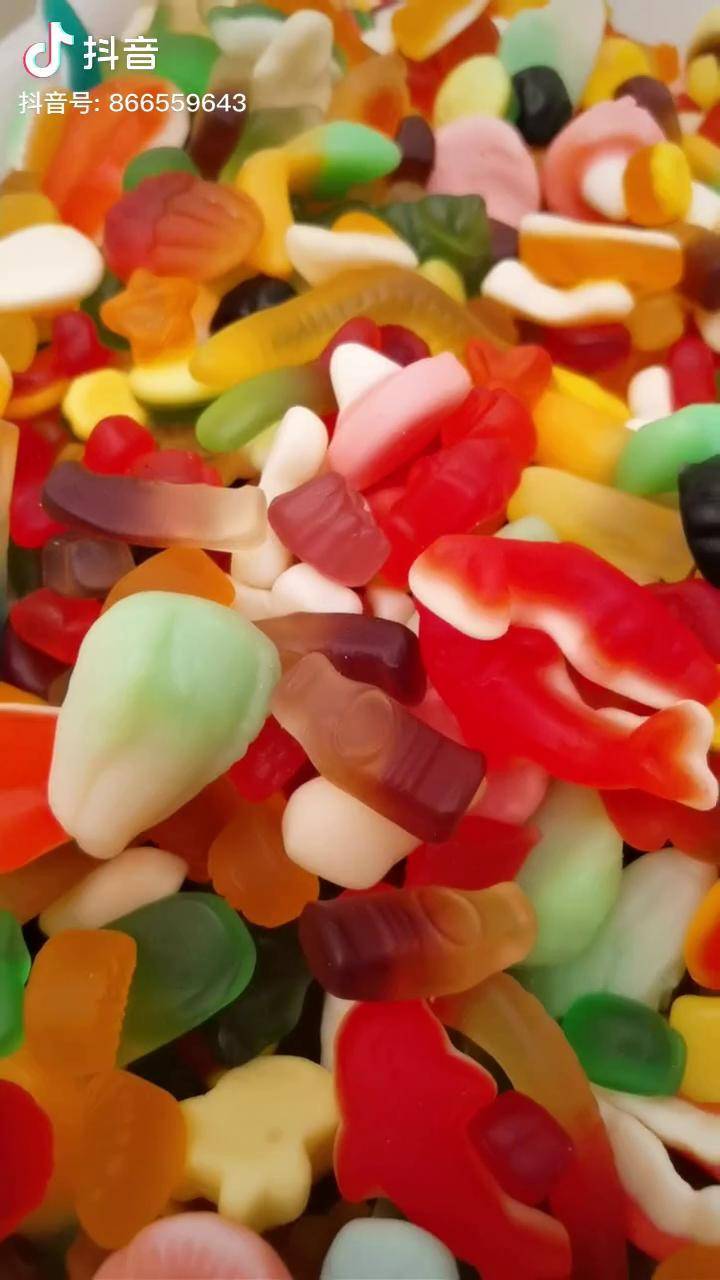 橡皮糖糖果网红糖果零食qq弹弹的橡皮糖三十多种形状可以混装也可以