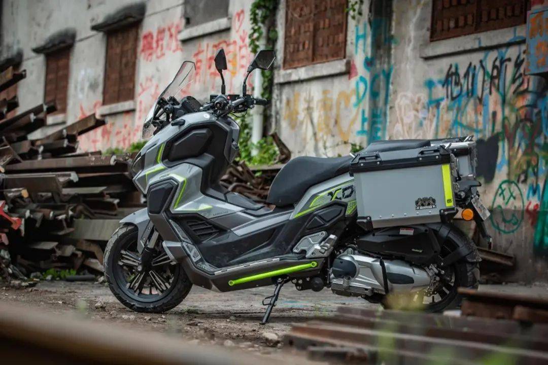 龙嘉xvd250si动态测评都市越野小精灵