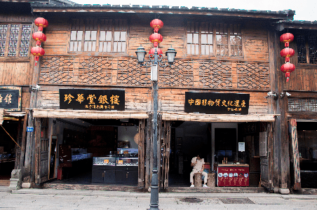 坊巷好逛国潮上新复刻清代老银镯众筹开启