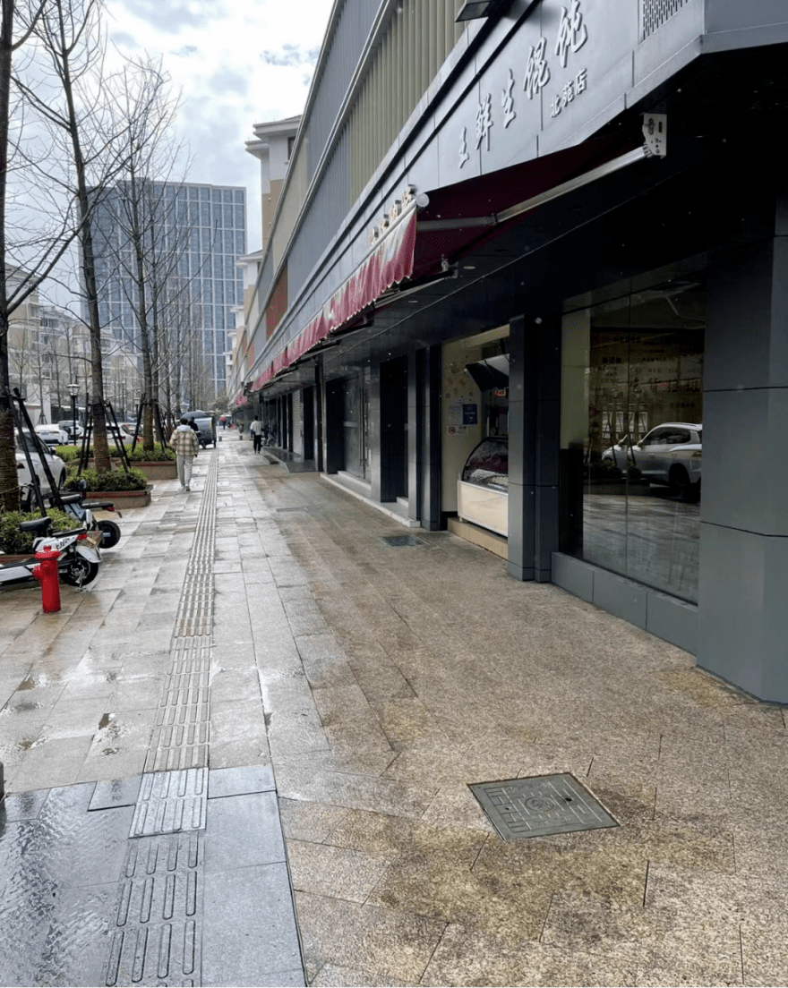 美丽西兴迎亚运④拆除370块西兴街道开展违规广告牌专项整治行动