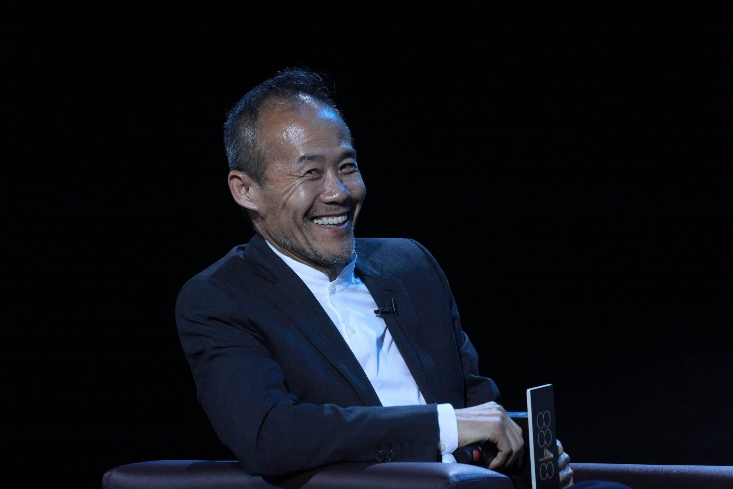 王石二度下海年过古稀尚能饭否