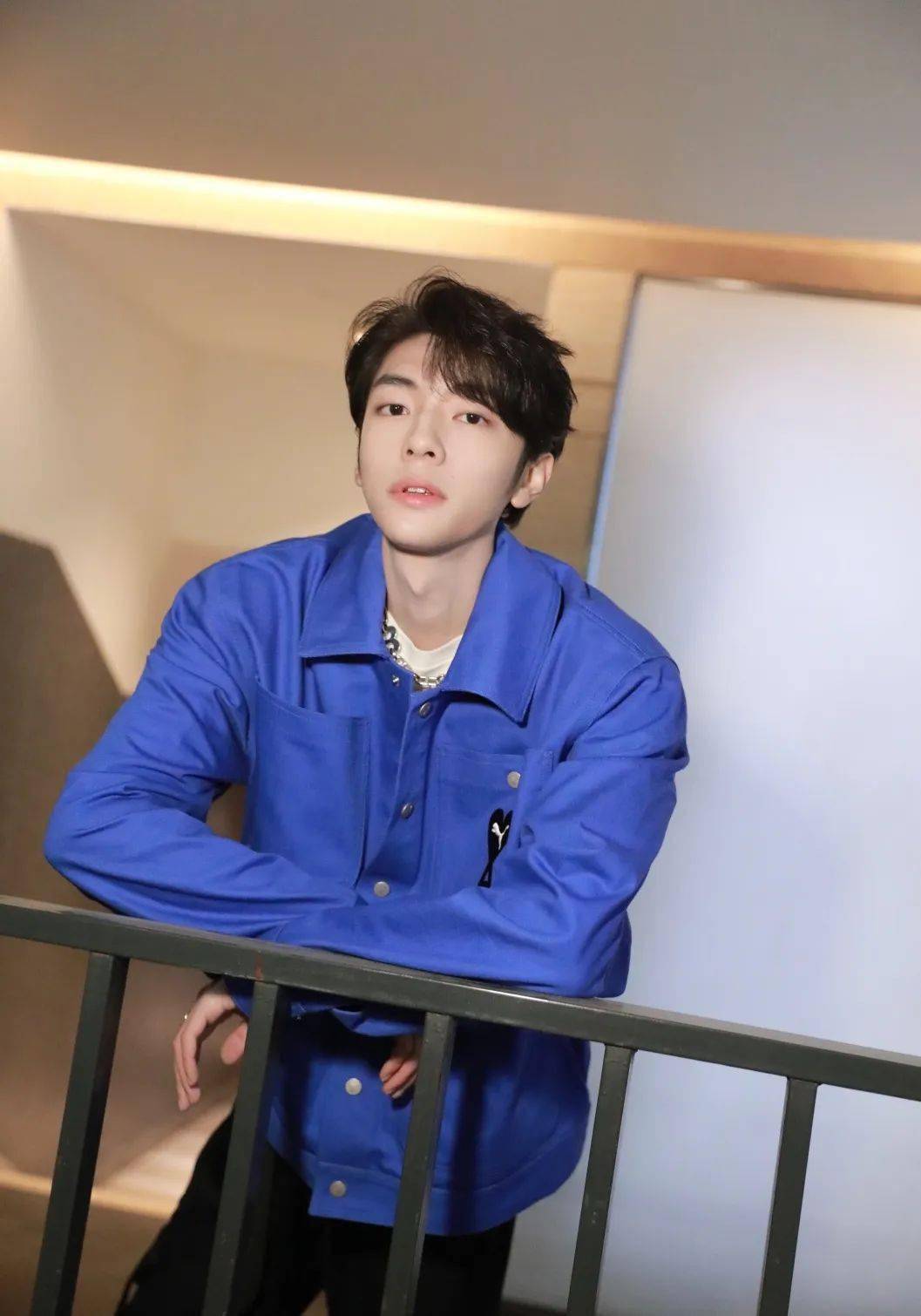 从"乒乓"出道的追梦男孩_表演_角色_张嘉鑫