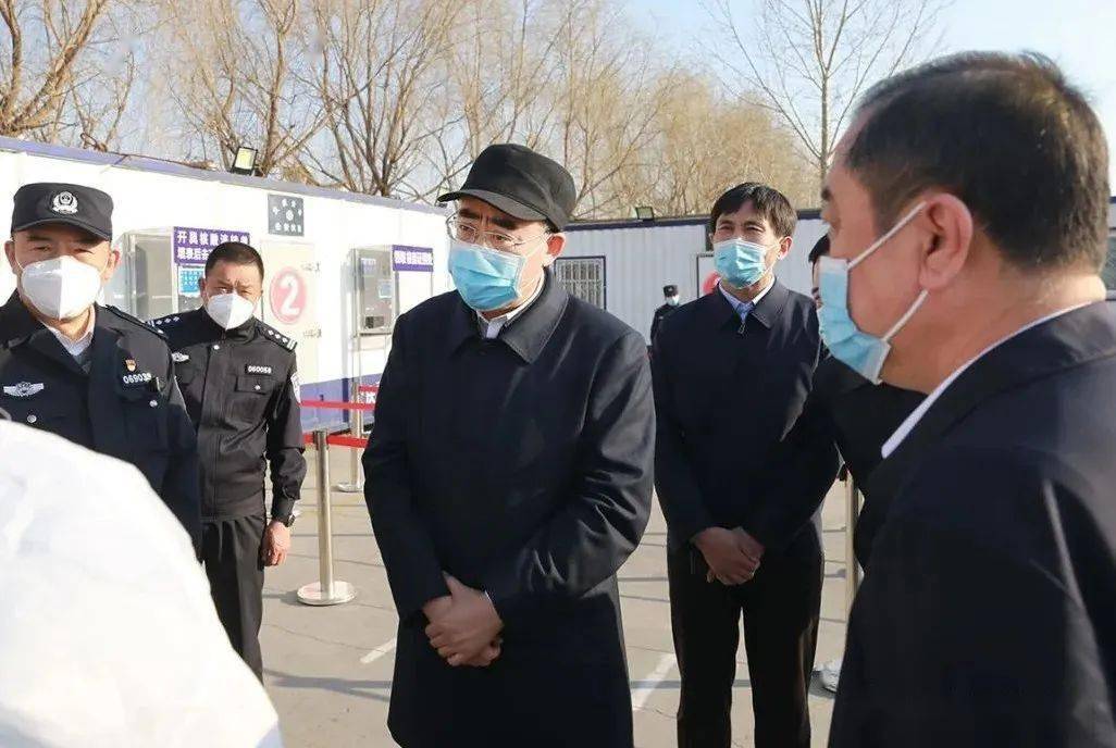 李岩松检查大庆两站一场及卡口防控