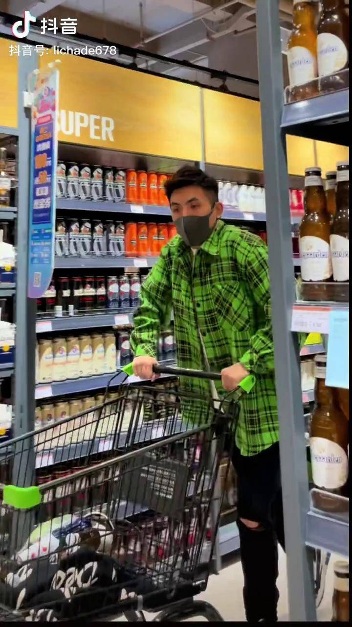 在广东你可以骂我但你必须先叫我一声靓仔男生穿搭ootd