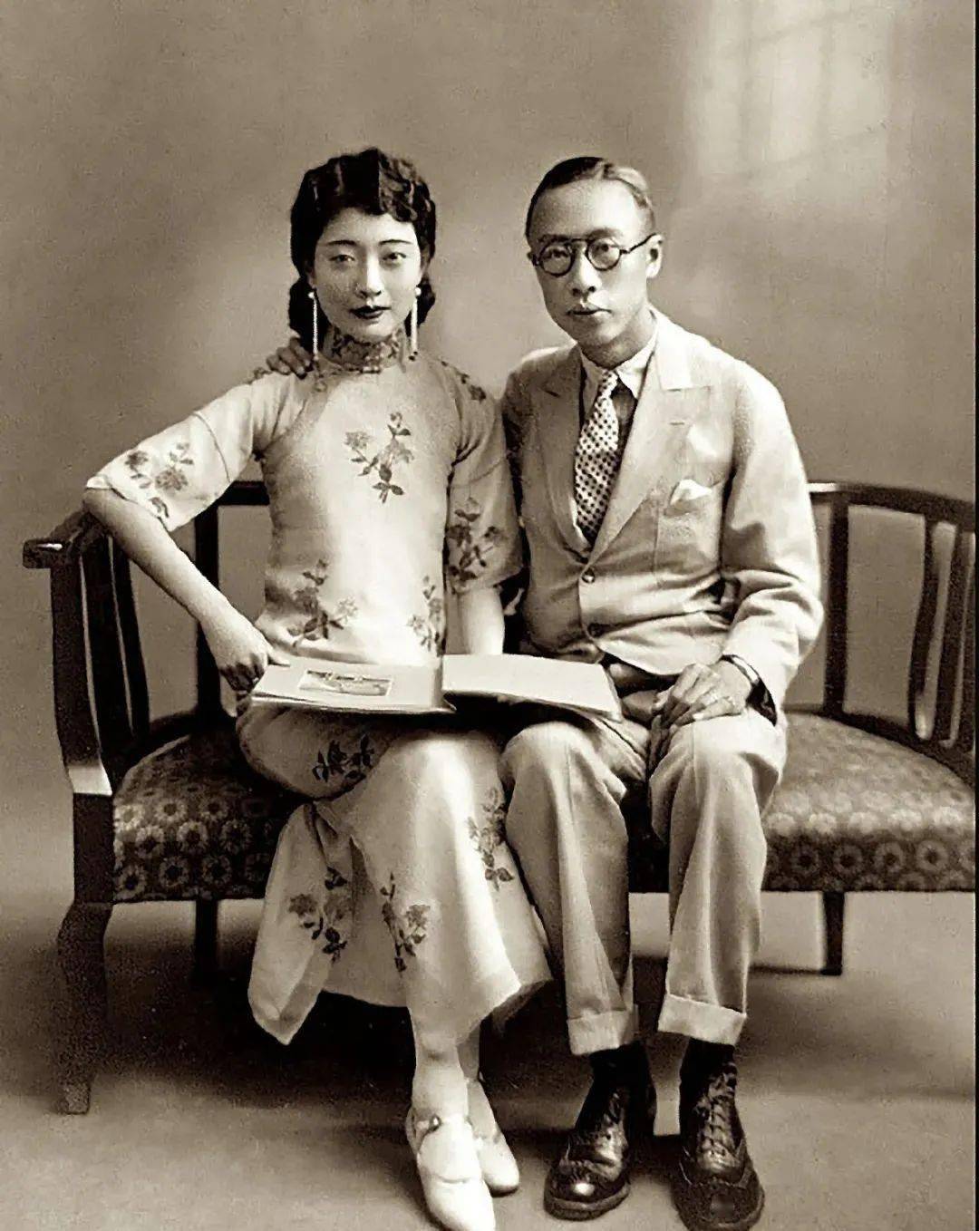 ☆ 購入 大判古写真 満洲國皇帝 溥儀の正妃「郭布羅/皇后」満洲帝國 愛