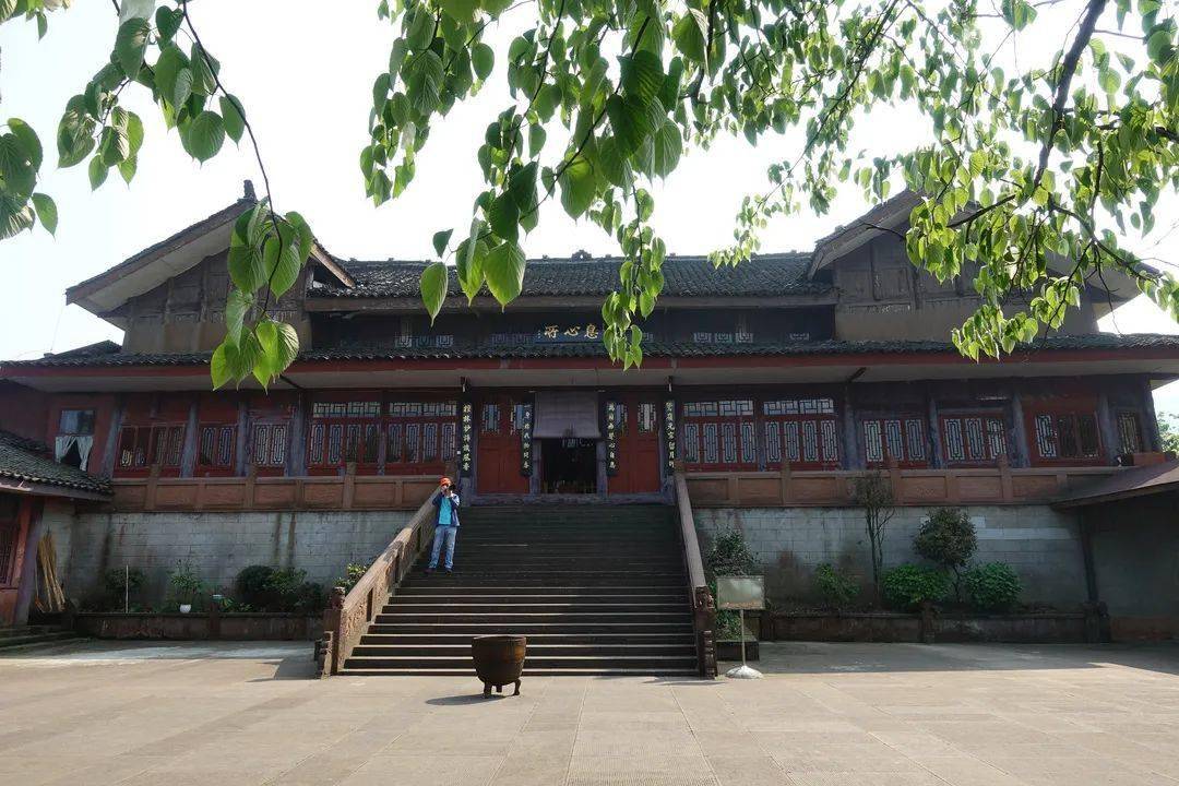 走进诗画峨眉山息心所