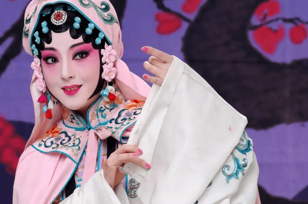 昆曲名旦魏春荣:永远要演"未知数"_纪事_北京_角色