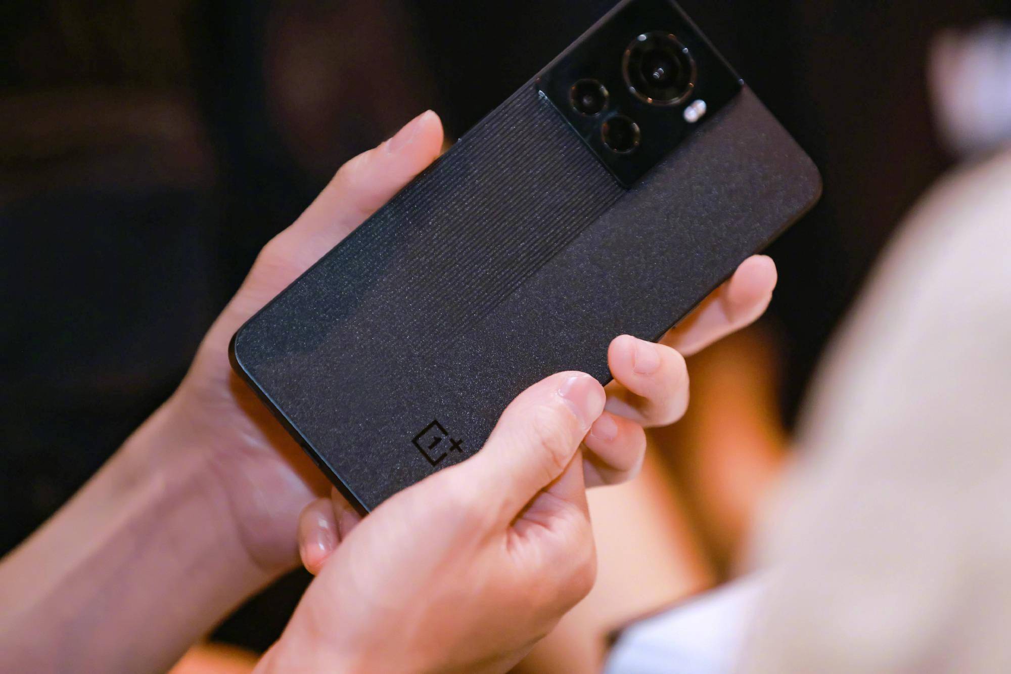 还是一加的风格,一点也不将就_产品_性能_方面