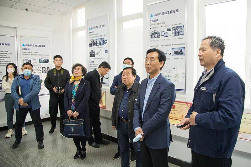 市人大常委会副主任杨学功走访调研包联服务企业