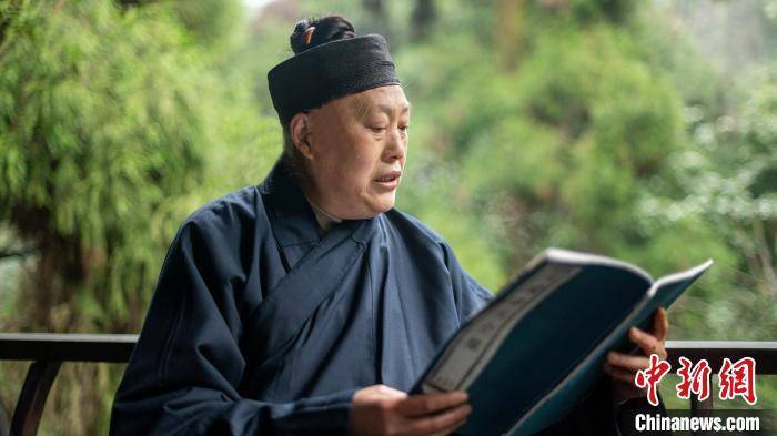 四川省道教协会会长唐诚青青城山不仅是一座山