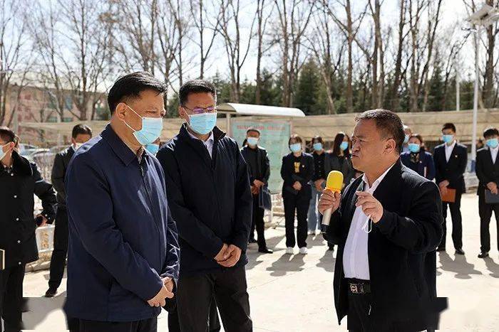 州委常委,秘书长王永昌,州委常委,海晏县委书记桑本及海晏县政府,州直