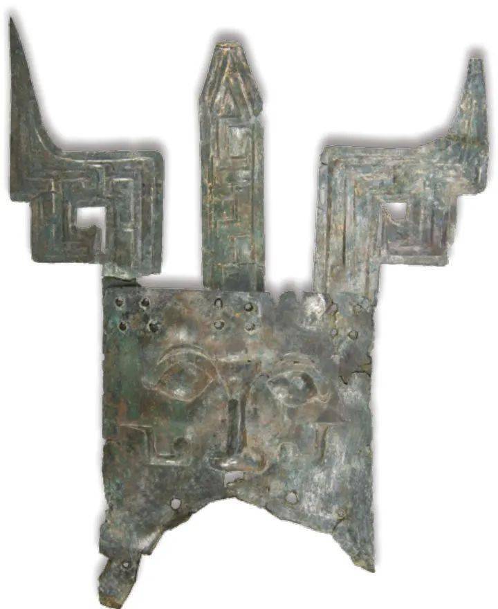 mk5 出土铜翣与此同时,我们对南区mk5 进行了解剖.