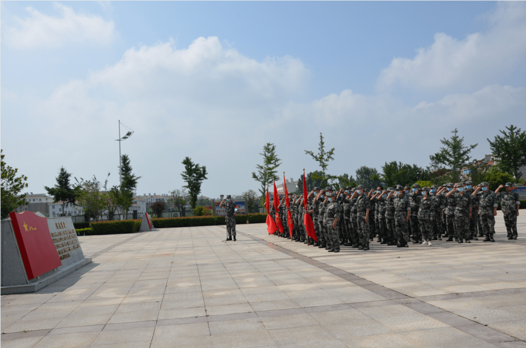 民兵也是兵 保家卫国展风采