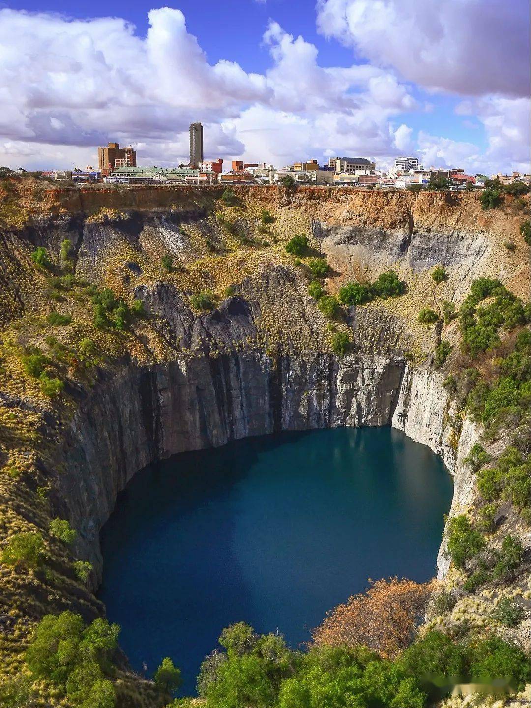 在南非,为了黄金,开战了!_钻石_英国_战争