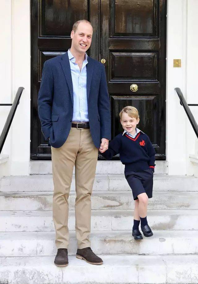 伦敦名流家长送孩子上学街拍…从大明星到王室成员，你认出了几个？