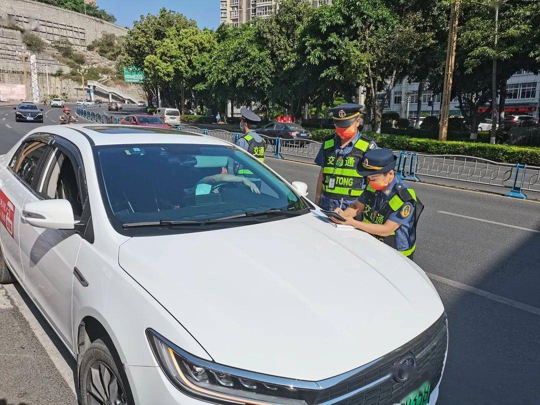 网约车非法营运检查他们在行动