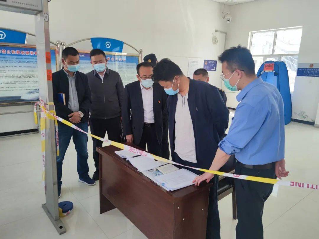 县政府副县长唐生林深入柯柯镇调研督导疫情防控春季防火安全生产工作