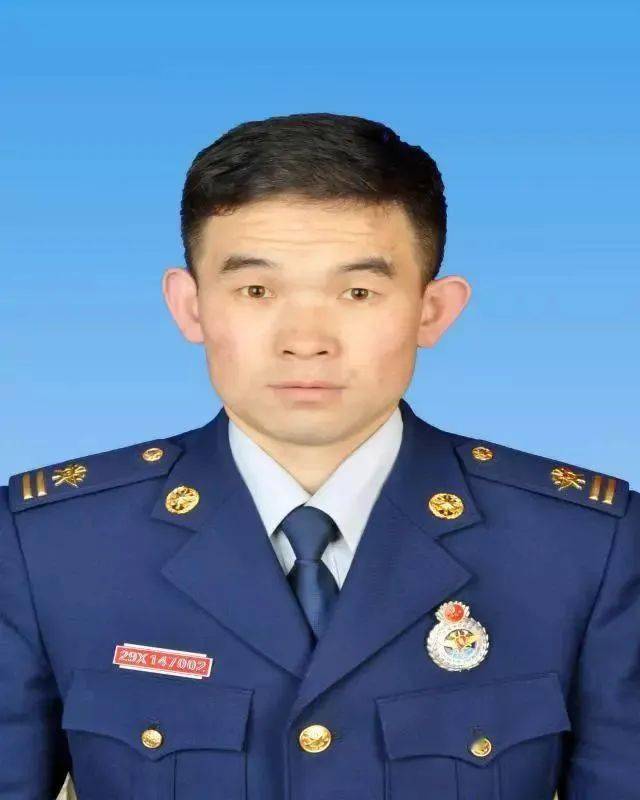 晋升黄南州消防救援支队三级消防长孙国军