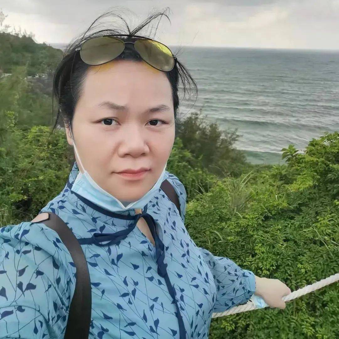 快来认识德庆这名优秀女老师，从教十几年，可能教过你！_教学_朱金_英语