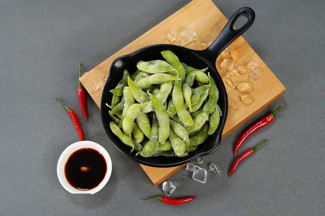 喝酒哪能少得了冰毛豆下酒小菜里绝对的王者冰镇之后更加美味620年的