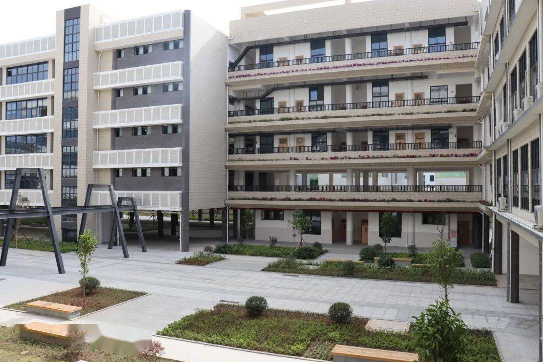梧州市培文学校一所高品质定位的新型学校