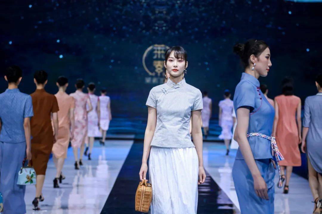 2022赣州(于都)品牌服装消费节暨时尚走秀活动来了!_歌舞_旗袍_产业