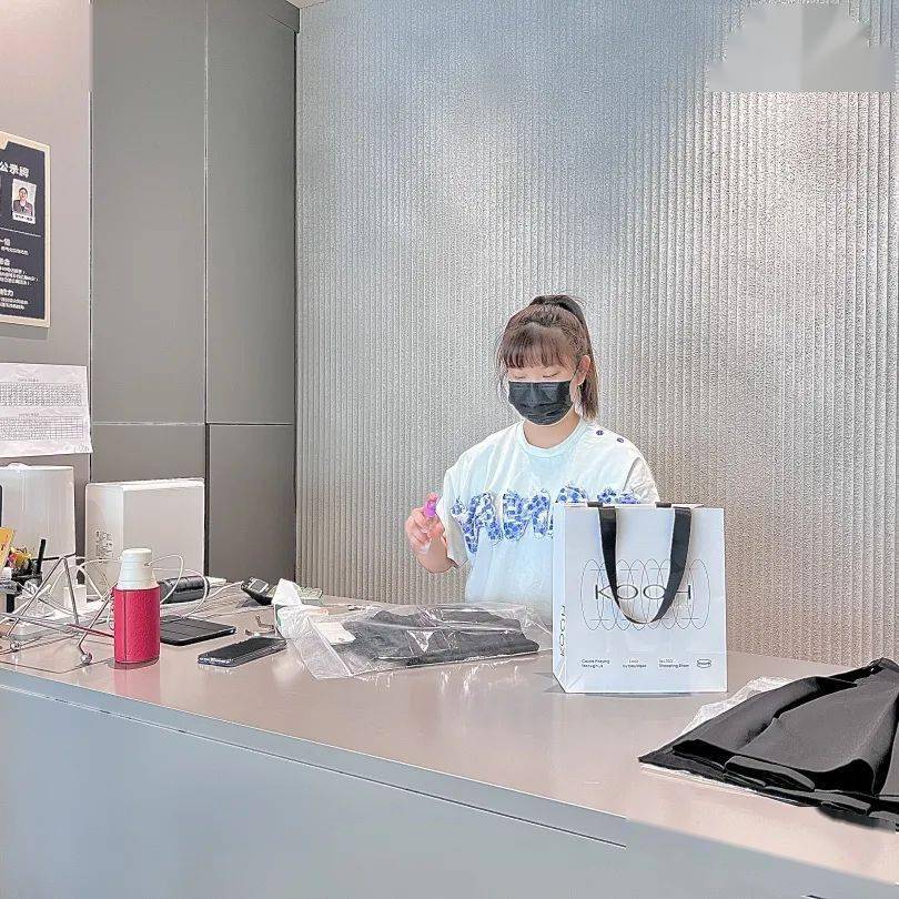 hello spring6防疫经营两不误hello april帝壹城工作