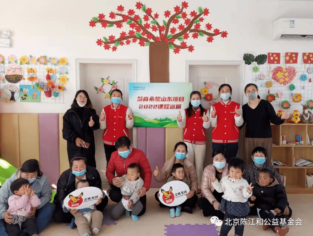 见证了一个又一个的孩子们从中心顺利毕业升入幼儿园,见证了家长脸上