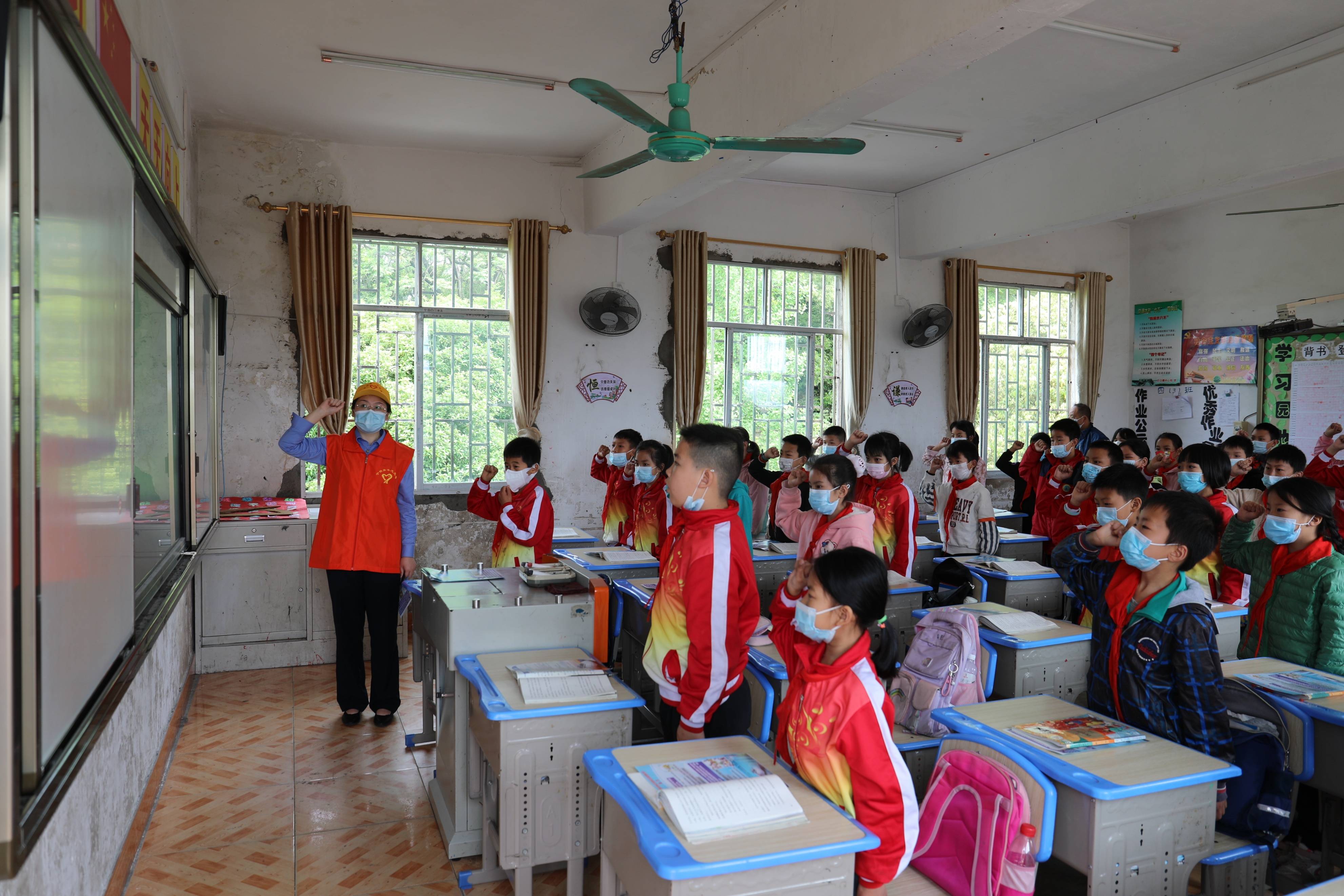 交广会客厅|铁路"安全卫士"进校园_桂林市_灵川县_定江镇