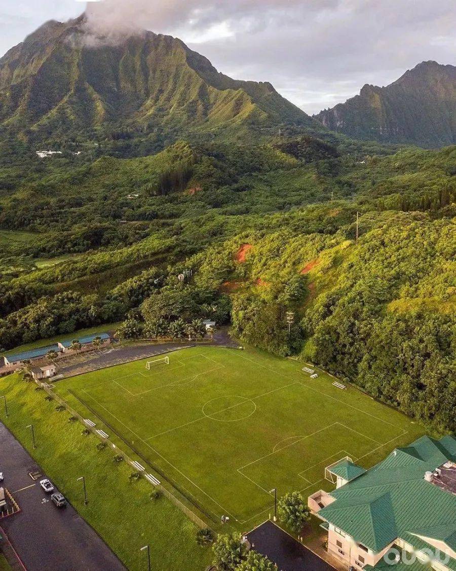 盤點國內外風景美麗的足球場