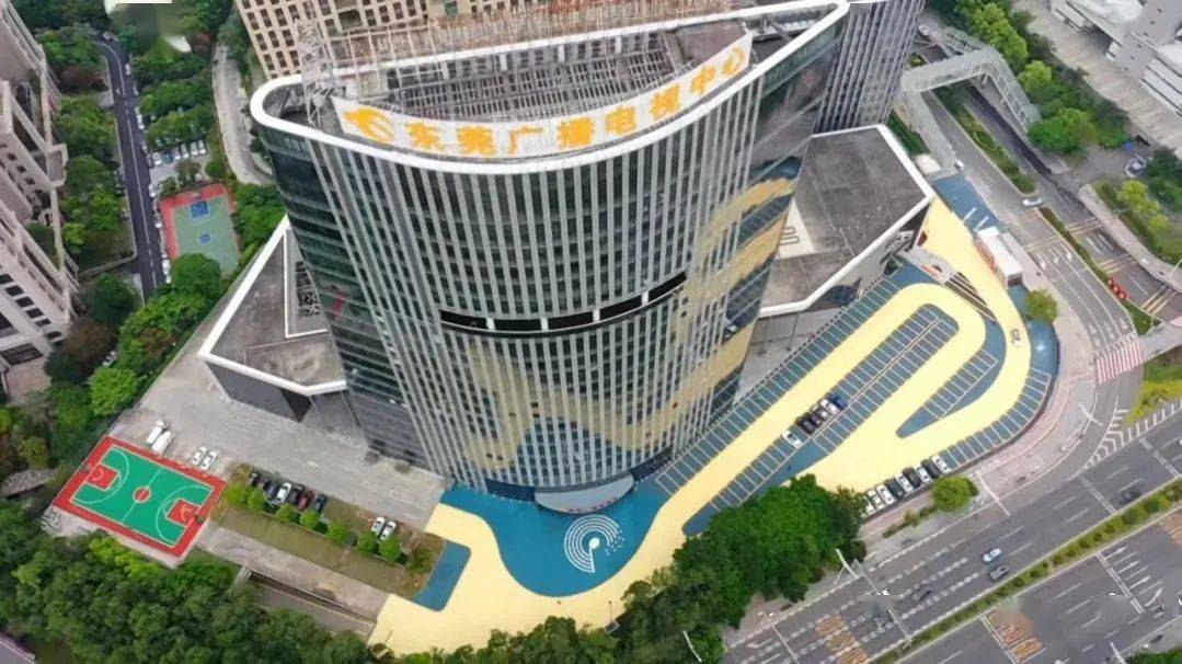 五一去哪儿东莞广电主持人粉丝见面会暨2022汽车嘉年华来啦