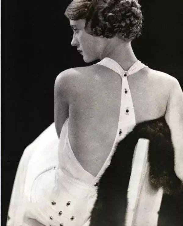 �����޽����ص�Ů�ˣ�����������