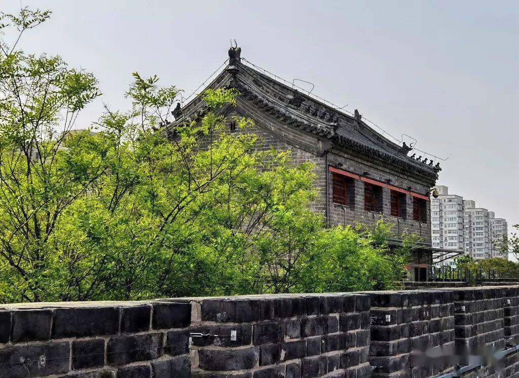 明北京城城墙西便门段